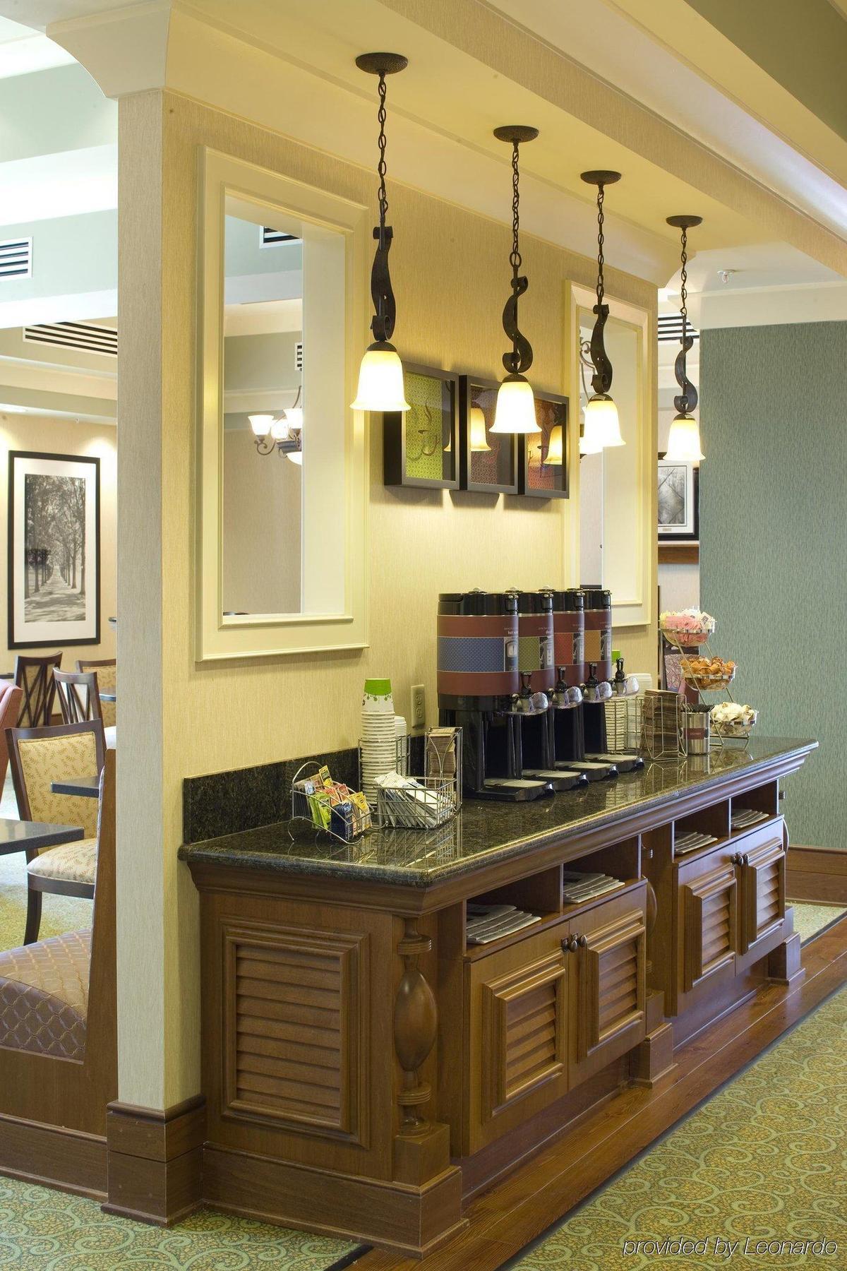 Hampton Inn & Suites Savannah/Midtown Интериор снимка