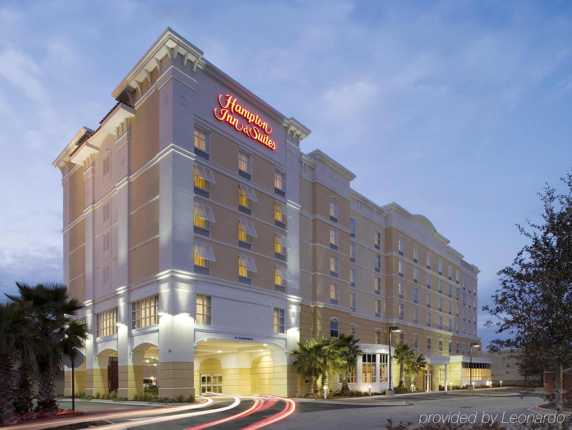 Hampton Inn & Suites Savannah/Midtown Екстериор снимка
