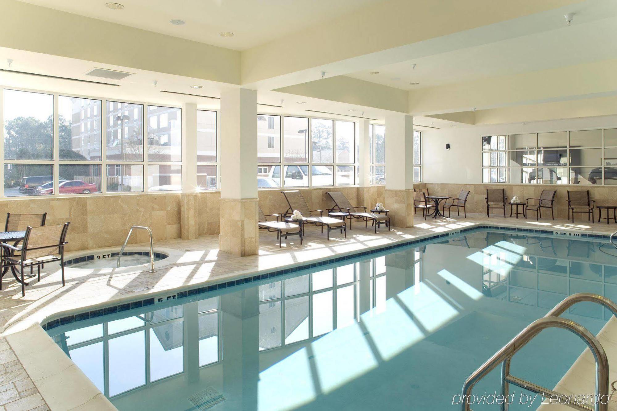 Hampton Inn & Suites Savannah/Midtown Съоръжения снимка